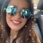 Madhuurima Instagram - My geeky self ! Trying to take pics with a filter using shades😛😛😛 #masti #family #familytime #trip