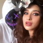 Madhuurima Instagram - Celtic Tradition “ SAMHAIN” to “ Collen Goth” , to Christian celebration “ All saints day, SHRADH (indian practice) such Celebrations, festivals have been taking place from eras which is a mix of cultures , religion and occult. .... where the common practice is to pay homage to our ancestors and keep evil spirits peaceful or scare them away . We believe that in this period the veil between us and the spirit world / the death and life / the martyrs and deceased / is most sheer, thinnest . So lets celebrate the HOLY EVE #halloween and welcome the spirits wit cheer and warmth ! Shot by @painted.lenss #goth #scary #halloweenmakeup #halloweencostume #holiday #celebration #festival #culture #occult #spiritual #religious #spiritworld #wardoffevil #explore #nyrabanerjee