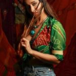 Madhuurima Instagram - Style is the essence of life ! Shot by @amitkhannaphotography Styling @stylingbyvictor @sohail__mughal___ Mua and Hair @darenmemonofficial Art @manalirevankar123 #style #fashion #rajasthani #ethnic #fusion #photography #photoshoot #bollywood #bollywoodstylefile #mordern #nyrabanerjee #hotgirlsummer #prettygirls #beautiful #explore