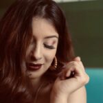Madhuurima Instagram - Jo rishta dil se juda hotahai wo kabhi toottha nahi. Pyaar bhi dil se kiya jatahai jazbaaton se nahi ❤️❤️ #shayari #shayarana #shayar #dil #pyaar #dosti #zindagi #life #love #partner #essence #beauty #nyrabanerjee @starbharat @starplus @disneyplushotstar