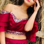 Madhuurima Instagram – 😍😍 

Thanks @neerusindia for this lovely outfit 

#reels #reelitfeelit #feelitreelit #explore #mood #red #beauty