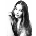 Madhuurima Instagram - Discolour how you perceive life and then u will see the reality which is so easy and pure ❤️ #perception #thinkpositive #thoughts #power #powerfulthinking #mindfulness #discolour #belief #trust #god #blackandwhite #blackandwhitephotography #bnw #portrait #portraitphotography #portrait_shots #shotoniphone #beautiful #nyrabanerjee #life #lifeisgood #lifeisbeautiful #explorepage #explore #instagood #instamood #instalove