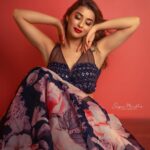 Madhuurima Instagram - Lift up your head princess! If not the crown falls 🤩🥰 Shot by @artographybysagar Styling and MUA @monashairandbeauty