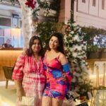 Madhuurima Instagram - Don’t I actually look like a Christmas tree 🙈🙈😛 Merry Xmas😍 #xmas #christmas #aboutlastnight
