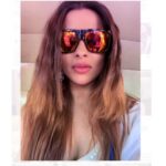 Madhuurima Instagram - Seeing a fiery world or seeing through the fire?? #hues #world #perspective #shades #eyes #rikshawride #colouredhair #bollywood #beauty #healthylifestyle #instagood #instago #instadaily #portrait #picoftheday #throwbackpicture #photographer #baby #babe #life #colouredvision