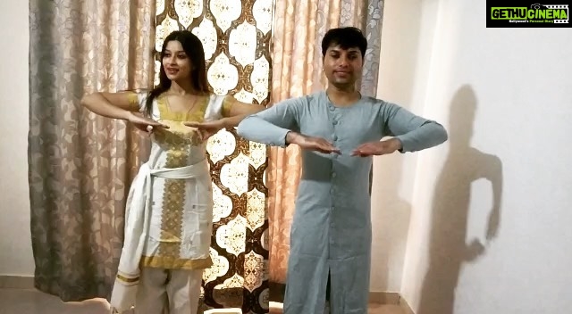 Madhuurima Instagram - Embracing the most sacred depths of the soul with................. @mehuljoseph123 ..... #ghungroo #mysilverghungrooz #kathakdance #kathak #dancemeribulbul #naach #aajanachle #tathayia