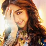 Madhuurima Instagram - Don't be shy my honey💖💖 #morning #motivation ! #adrenaline ! #freedom #love #gratitude #picoftheday #portrait #photography #photographylovers #wink #cingulomania