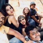 Madhuurima Instagram - With my beautiful team #divyadrishti @muktadhond @starplus @hotstar @hotstarpremium @satish_badde @sana_sayyad29, our director Arshad Sir. #sangeetaghosh , #bts #bt #film #filmphotography #picoftheday📷 #photographer #love #gratitude
