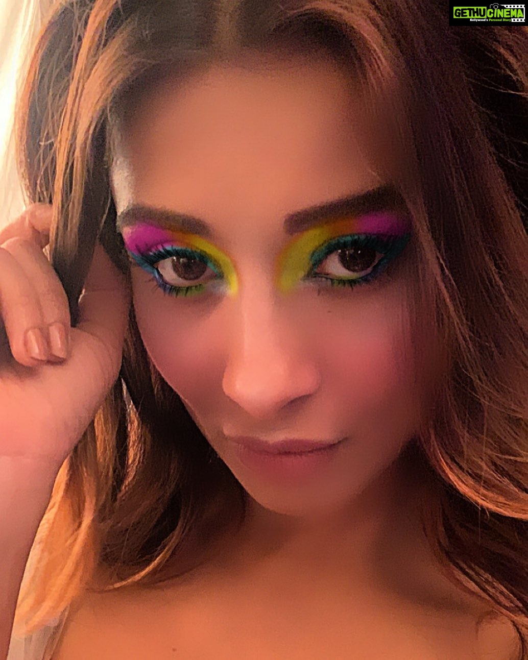 Madhuurima Instagram - They say Men are from Mars and Women are from Venus!! What happens when it’s the opposite?? #thoughts #mars #venus #love #passion #vigour #pop #popcolours #eyes #eyeshadow #beauty
