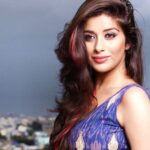 Madhuurima Instagram – 7 years old pic , massive #throwback ! How different am I today?? Leave your comments ! #loveme #lovemeyesterdaylovemetodayandloveforever #hue #portraitphotography #portrait #picoftheday #gratitude #unicorn #redhair #hairstreaks #skin #beauty #actress #nyrabanerjee #divyadrishti #bollywood #instantbollywood #aliabhatt #salmankhan