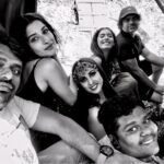 Madhuurima Instagram - With my beautiful team #divyadrishti @muktadhond @starplus @hotstar @hotstarpremium @satish_badde @sana_sayyad29, our director Arshad Sir. #sangeetaghosh , #bts #bt #film #filmphotography #picoftheday📷 #photographer #love #gratitude
