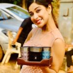 Madhuurima Instagram - Love your chai? Me too! There’s nothing like having a hot cup of chai with your team on a cold evening! In love with this @vayaindia POPCUP. These are not just stunning, but also keep my chai hot until the last sip! And, I cannot stop raving about this leather tray as well. Water resistant and in a beautiful color, @vayaindia Luxe tray is elegant, and perfect for serving a snack. #Vayaindia #VayaPOPCUP #VayaLuxeTray #Leathertray #Insulatedtumbler #tumbler