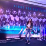 Madhuurima Instagram – Had a blast at the @nsci_mumbai @mfn_mma @tigerjackieshroff @kishushroff  what an encouragement to this sport !! Kudos!! #fight #mma #sport #celebration #celebrity thanks @chintan.pavlankar #actor  #actorlife #lifestyle #croptop #boyfriend #boyfriendjeans @adidas @adidasoriginals