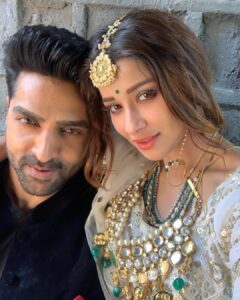 Madhuurima Instagram - When buddies click together what looks more evident the professionalism /effortless chemistry or jus simple happy energy?? I guess it’s mix of both. @adhvik_official this is great one after a long time. #bts #divyadrishti #buddiesforever #nyrabanerjee #actors #picoftheday #photography #shotoniphone #brides #lehenga #beauty #outdoors #aliabhatt #fiorr #chemistry #kareenakapoor