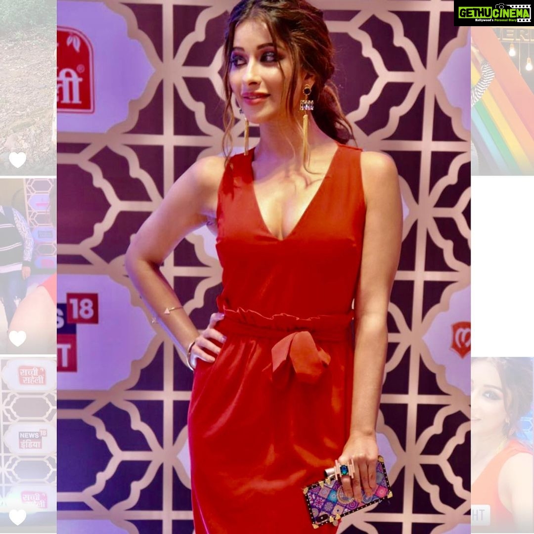 Madhuurima Instagram - Red chillies , red sauce , red rose , red carpet red outfit thanks to @gukkish_ and it was the @stardomawards @sbd_news18 makup by @nandiniprajapatiupadhyay #dressup #redcarpet #fashion #bollywood #actress #television #actorslife #awards #redhot