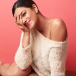 Madhuurima Instagram - Bus aaj thoda cute cute feel hai . Waise kitni cute lagrihu???? Shot by @kerry_monteen Styled & Mua by @monashairandbeauty #picture #cutebaby #explore #love #honey #white