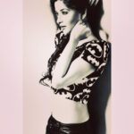 Madhuurima Instagram - I'm not a 'dystopian, futuristic master': I'm a schnook walking the street. It's an insane reality we're living in, and I'm just trying to translate it for myself. #musings #thoughts #divyadrishti #nyrabanerjee @munnasphotography #photography #hollywood #bollywood #actor #saraswati #eyes #mind #thirdeye #blackandwhite #portraitphotography