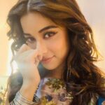 Madhuurima Instagram - Coz I thought after a long time I got a refreshing look in #Divyadrishti makup by @nandiniprajapatiupadhyay , styling @shivanishirali #nyrabanerjee #actor #pic #iphone #instagram #actorslife #unicorn #nudemakeup #skincare #beauty #eyes #love #follow
