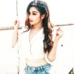 Madhuurima Instagram - @stalkbuylove makes me stalk u , love u and buy u ❤️❤️❤️
