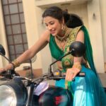 Madhuurima Instagram - 🤩. How I love bikes 😍😍. Want a ride ?? #bikelife #bikeride #biker #bikelovers #bikers #explore