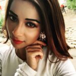 Madhuurima Instagram - The quality which gives pleasure to the senses, today I feel it wearing @shop_in_vogue earrings #love #beautiful #beauty #earrings #earringsoftheday #fashionista #actress #bollywood #tollywood #divyadrishti #nyrabanerjee #iphone #oneplus6t #instagood #picoftheday #potrait #naturephotography #selﬁe
