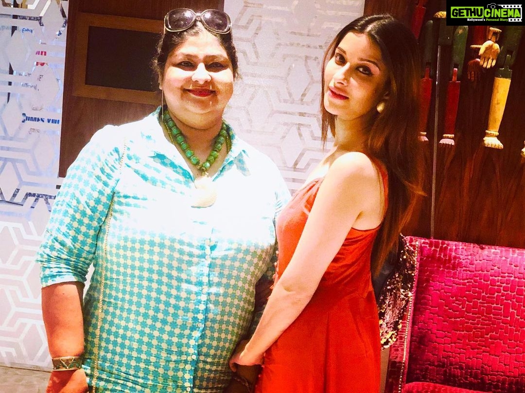 Madhuurima Instagram - The most beautiful , precious woman in my life , my mom my life. Wish u a very very happy birthday ❤️❤️❤️❤️❤️❤️❤️ #mom #birthday #happiness #love #blessings #gratitude #beauty #baby