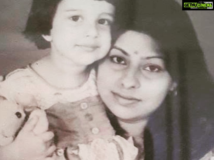 Madhuurima Instagram - The most beautiful , precious woman in my life , my mom my life. Wish u a very very happy birthday ❤️❤️❤️❤️❤️❤️❤️ #mom #birthday #happiness #love #blessings #gratitude #beauty #baby