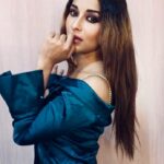 Madhuurima Instagram - Love me like you do ! Outfit by @materialgbyprishakritika love the emerald green off shoulder ! #love #green #top #unicorn #iphone #gratitude #picoftheday #instagood #instadaily #emrald #iphone #nyrabanerjee #divyadrishti #bollywood #starplus