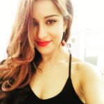 Madhuurima Instagram - Tp #shooting #shootmode #bollywood #nyra #lovethemakup #makeup #model #modelling #lovemyhair #selfietime #selfieclick #sweetmode #beinghappy