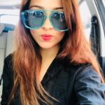 Madhuurima Instagram - Oversized shades on my tiny little face! Cool and blue... it's Guccipoo!#oversizedshades @gucci #guccilove #coolblue #celebritylifestyle #fashion #actorschoice #actorslife🎬 #stolenfromafriend