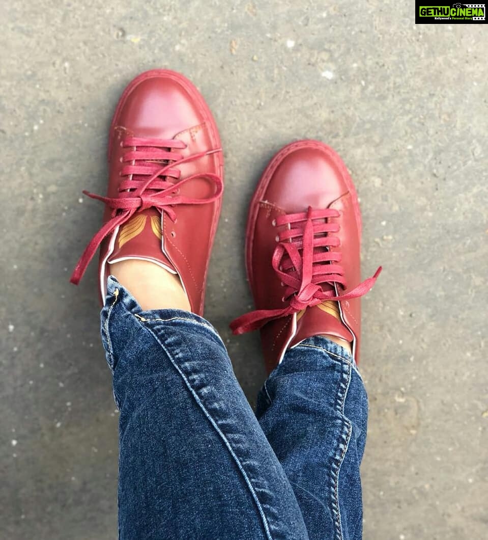 Madhuurima Instagram - Such comforting sneakers by @elezan.official #lovethecolour #myfavshoes