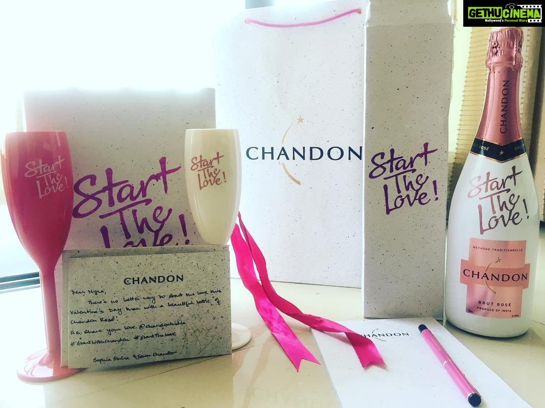Madhuurima Instagram - Thank you @chandonindia for this lovely valentine's day's gift. Its simply so romantic!!!