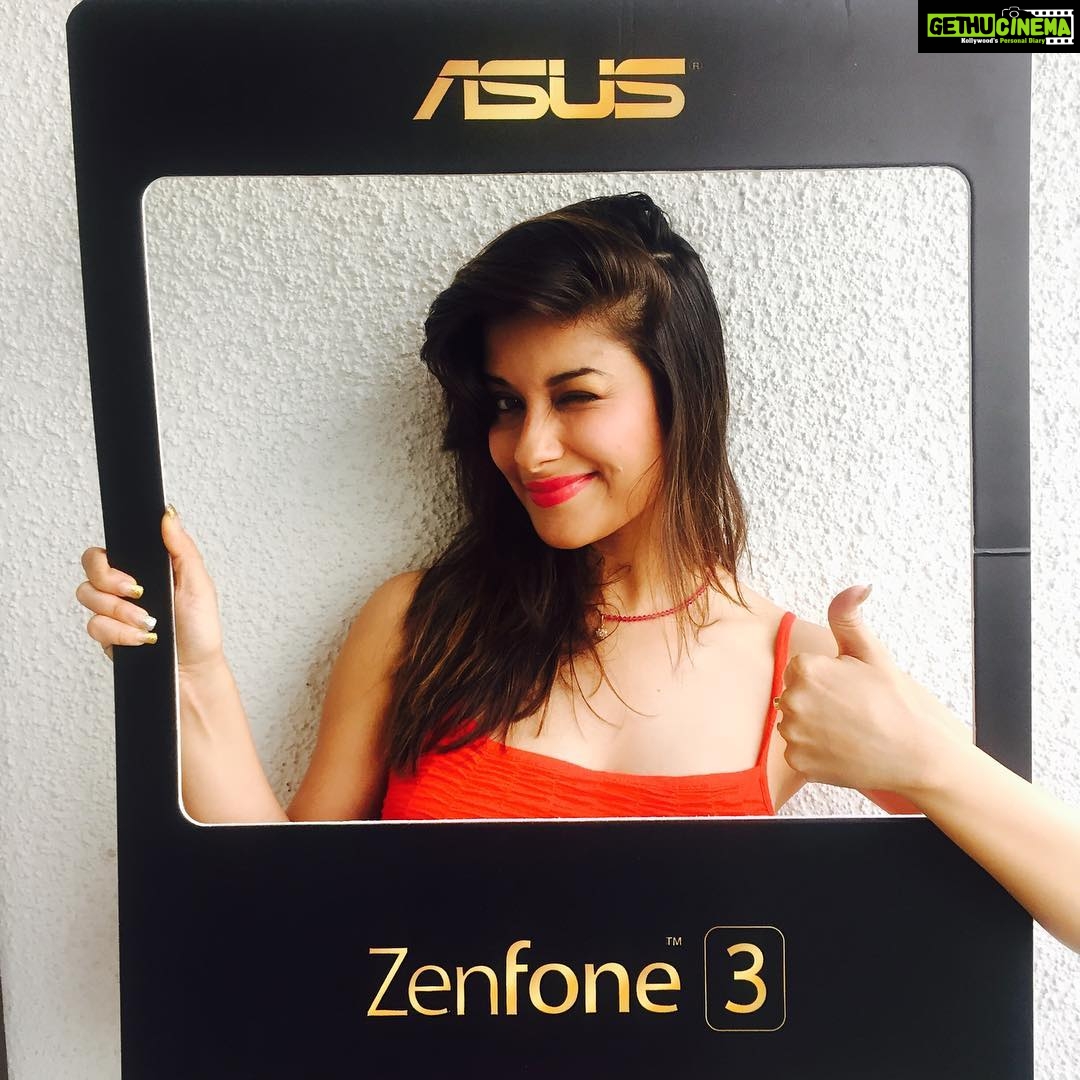 Madhuurima Instagram - The #Z3NCREDIBLE smartphone with 4k recording and glass stylish design will be in India soon. Watch the live broadcast of the most awaited phone of the year at Zenvolution here. www.zenvolution.asus.in @Asusindia
