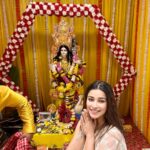Madhuurima Instagram - Jai Saraswati maa🤗🤗 Happy Basant panchami ❤️ Wishing u all to prosper in every way 🤗 #fest #festival #festivevibes #saree #saraswati #explore