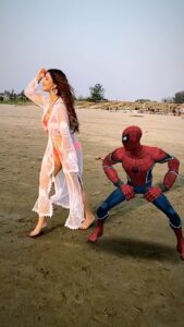 Madhuurima Instagram - Spidy and I shakin things up! #spiderman #bootydance #explore