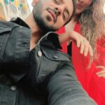 Madhuurima Instagram - Do u love me?🥰 whose sexayy? . . @nyra_banerjee 💛💣 . . #friendsinreel #viralreeĺs #love #instagood #doulovemechallenge #trendingreel #douloveme #reeloftheday #instareelsindia #reelinreelout #beautiful #fashion #nyrabanerjee #alimerchant #happy #smile #cute #instadaily #me #nature #style #likes #instalike #vanitydiaries #explorepageindia #whosesexy #whosesexyimsexy