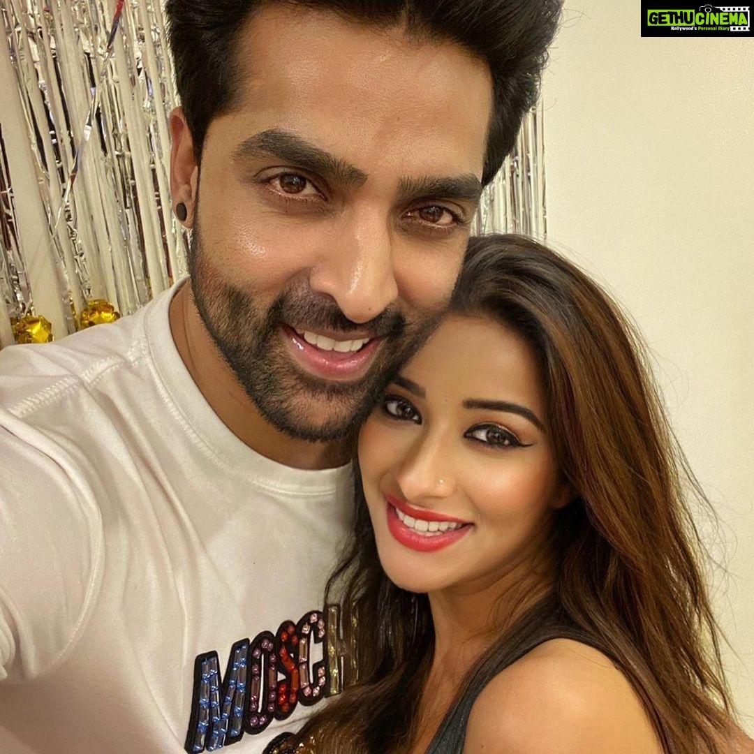 Madhuurima Instagram - Happy birthday adhuuuuu @adhvik_official ❤️❤️❤️❤️. Love u loadssss🤗🤗🤗