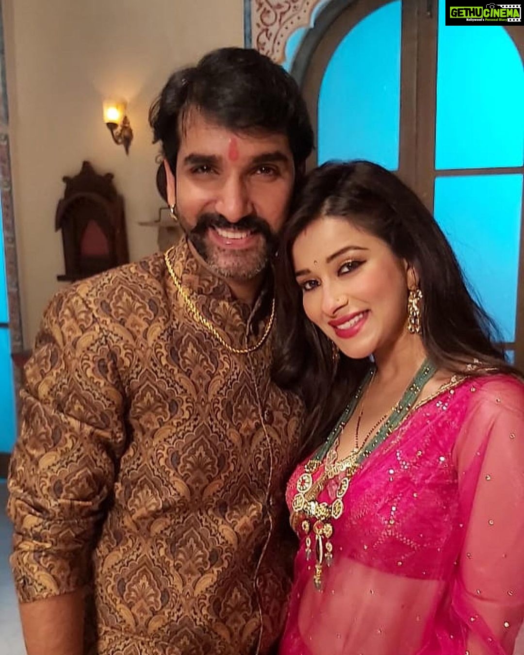 Madhuurima Instagram - #moongchakori @soneer_vadhera @beyonddreamsofficial @dangal_tv_channel #rakshabandhan