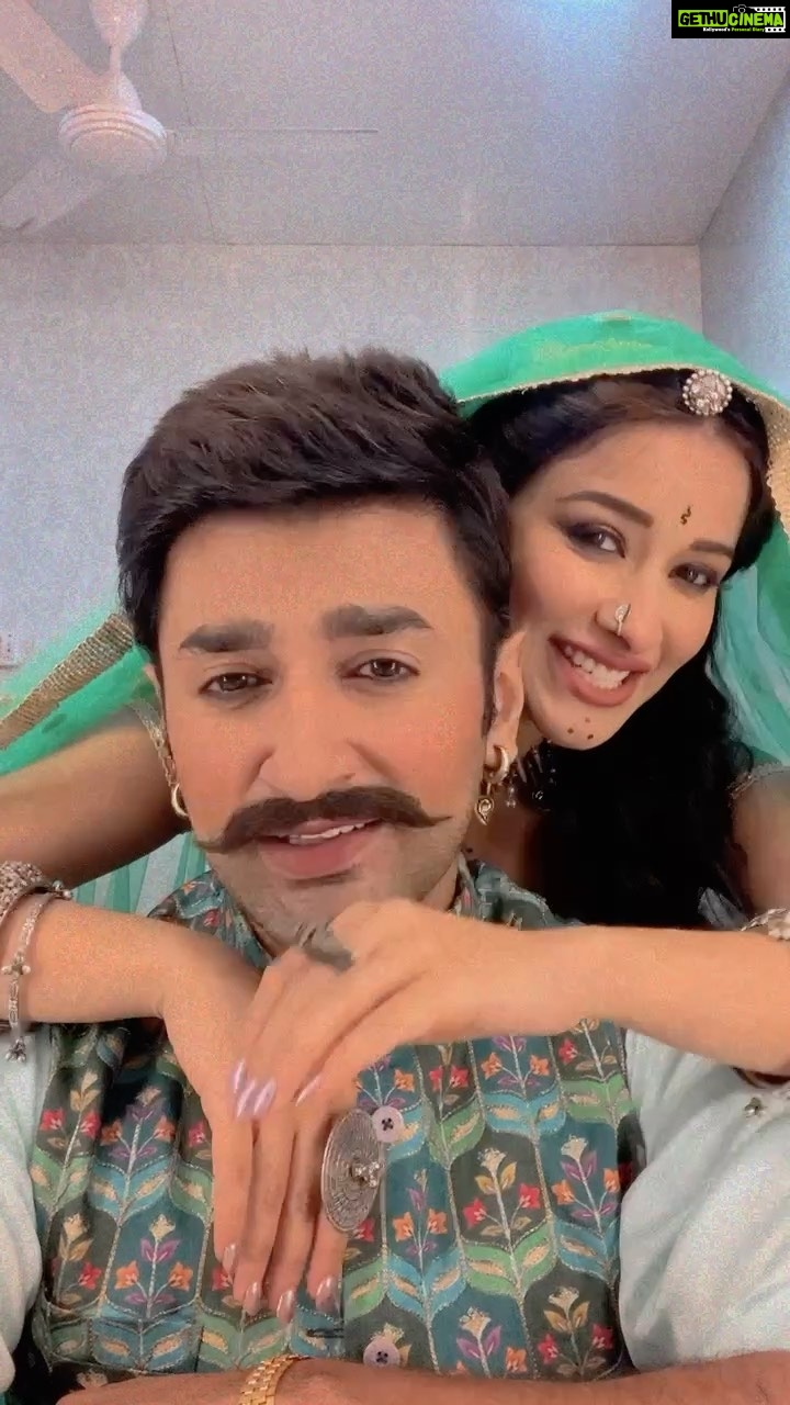 Madhuurima Instagram - #bachpankapyaar #reels #reelsinstagram #reelitfeelit #feelitreelit #feelgood #friendship #friends #friendshipgoals #cute #video #videooftheday @badboyshah #trending #trendingreels #trendingnow #explore