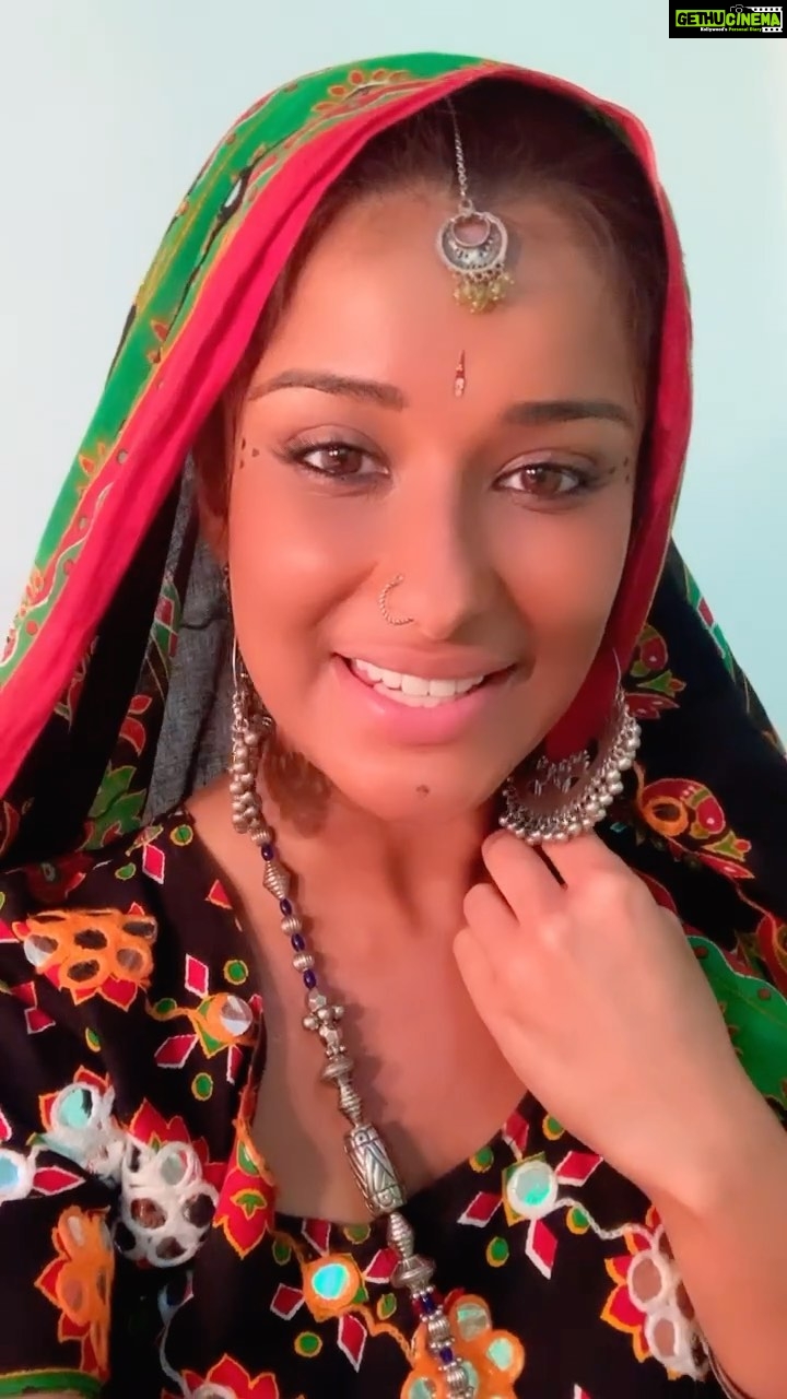 Madhuurima Instagram - Fight for your happiness !!! It’s worth it. Follow me @officialjoshapp #happy #strength #power #dignity #women #womenempowerment #womensupportingwomen #reels #reelsinstagram #reelitfeelit #feetstagram #feelitreelit #explorepage #explore #instagram #instamood #inspiration #investment