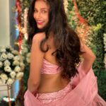 Madhuurima Instagram - Bus yoohi hasteraho #laugh #happy #smile #cute #sweet #indian #pyaari #pink #loveyou