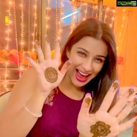 Madhuurima Instagram - #mehendi #mehendihairachnewali ❤️