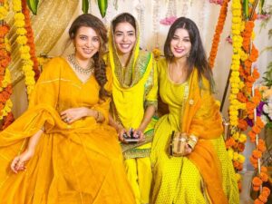 Madhuurima Instagram - Meri behen ki shaadi hai yaaaro 😍😍😍. @sana_sayyad29 with sweet @imzi995 💝. #haldiceremony Wearing @drzya_ridhisuri 👗 @nehaadhvikmahajan @adhvik_official @ishneet_94
