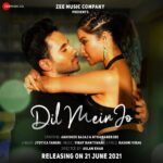 Madhuurima Instagram - My new music video with @zeemusiccompany releasing on Monday 🥰🥰🥰 thank you @actoraslamkhanwow @aslamkhans_seesawentertainment @humarabajaj24 @akshayjainofficial @Saurabhrshah @Kirthirai @zeemusiccompany @paparazzicloset @jivikasetpal #music #musicvideo #superstar #bollywood