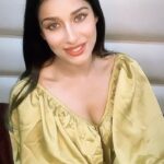 Madhuurima Instagram - INDEED! Wearing @ikichic_official #strongwomen #personality #trend #trendingreels #reels #explorepage #life #instagood #smile #popularpic #tagforlikes #toptags #likesforlike #cute #happy #tbt #girl #fashion #family #nature #picoftheday #instafollow #followme #repost #igers #phone #telephone #explore #iamabluewarrior