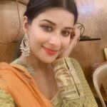 Madhuurima Instagram - Smile of happiness 💝 Follow me on @officialjoshapp