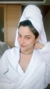 Madhuurima Instagram - #iamhot #trending #challenge #baby #cute #cutebaby #nyrabanerjee #reels #reelsinstagram #explore