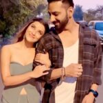 Madhuurima Instagram - Kitthe chale?? 😍😍 @alimercchant . . #raatalambiyaan #shershaah #sonymusicindia #nyrabanerjee #alimerchant #shershah #sonymusic #jubinnautiyal #aseeskaur #siddharthkapoor #kiaraadvaani #indianactor #indianreels #mumbaireel #bollywoodlovers