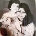 Madhuurima Instagram - Meri maaaaa. Mummmaaaa 😍🤗🤗 happy happy Mother’s Day mommy. @whitepeacockhealing 😍. Actually everyday I try n make it special 😜. Thank u God for giving me such a supportive and encouraging mother. My guru ❤️. #mothersday #mother #ilovemymother #❤️