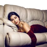 Madhuurima Instagram - Today’s couch potato 😜😜😜. Shot by @akshayrathodphotography #explore #beauty #actress #red #instagram #potato